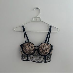 NWOT Floral Embroidered Push-Up Bustier 34C